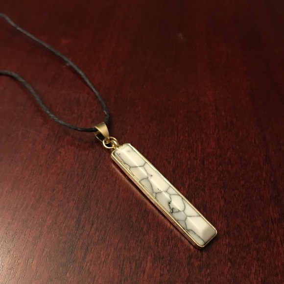 Reconstituted Howlite rectangle Stone - Picture 5 of 8